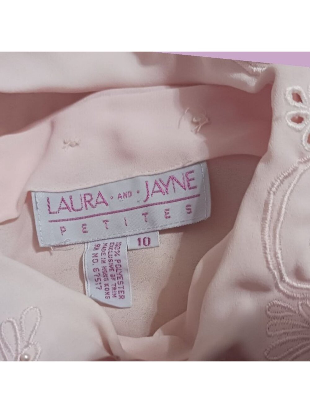 Laura&Jayne WomenBack Button Blouse Embroidered & Pleated Blush Pink Petite 10 - Picture 6 of 10